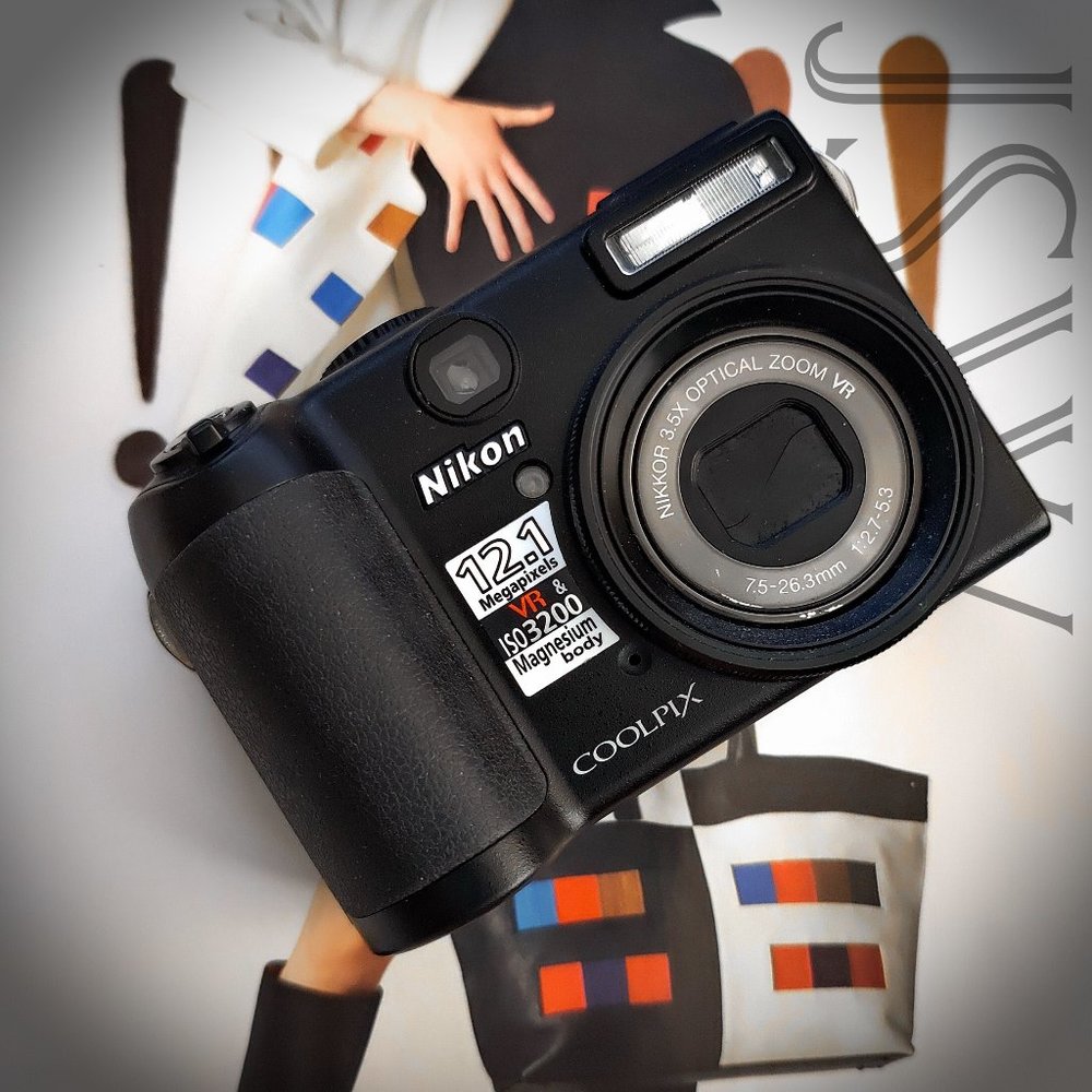 Nikon COOLPIX P5100 12.1MP Magnesium Body Digital Street Photography Camera
